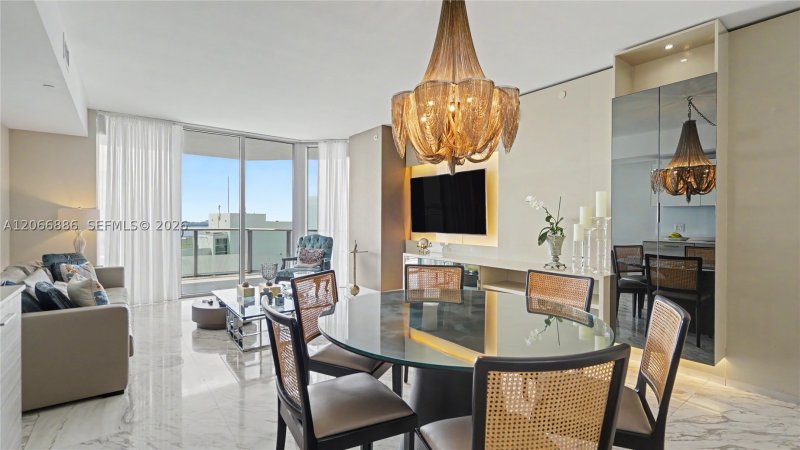 Aluguel de apartamento no Brickell House Condo 3102