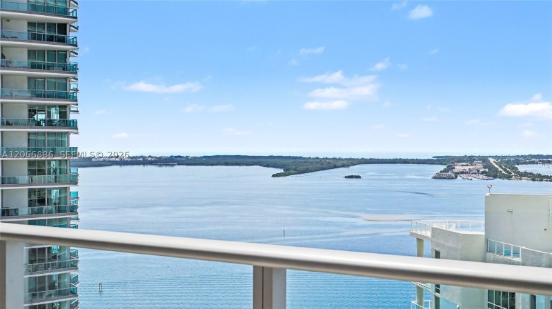 Aluguel de apartamento no Brickell House Condo 3102