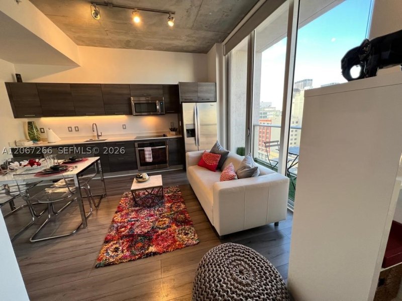 Aluguel de apartamento no Centro Condo 1206