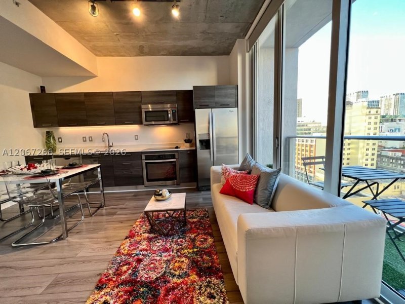 Aluguel de apartamento no Centro Condo 1206