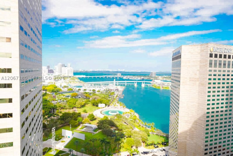Apartment for rent at One Miami East Tower 3314