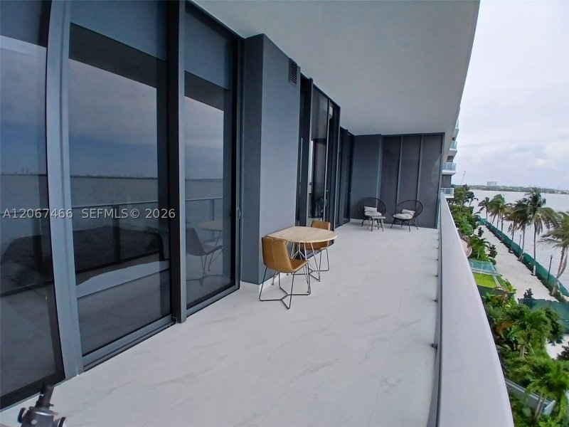 Comprar apartamento no Aria Reserve Miami 204-A