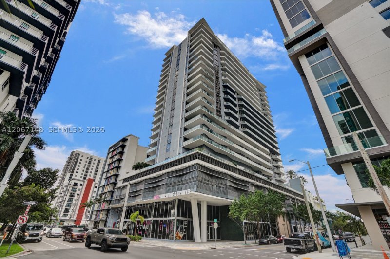 Comprar apartamento no Brickell Ten 1708