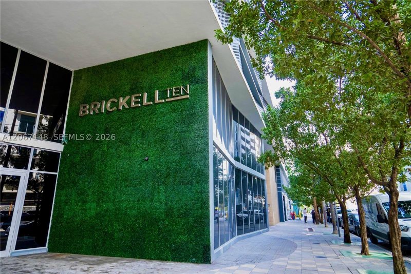 Comprar apartamento no Brickell Ten 1708