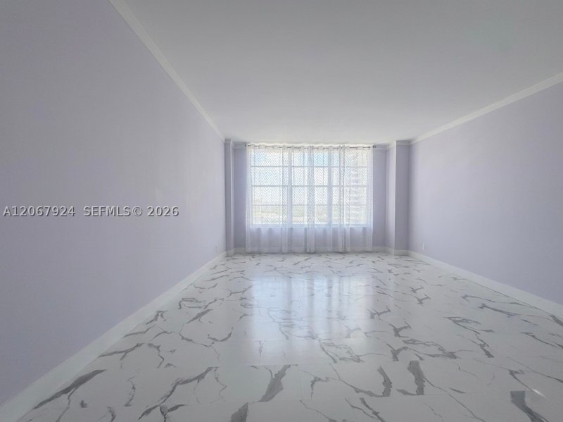 Condo for sale at Hallmark of Hollywood 802