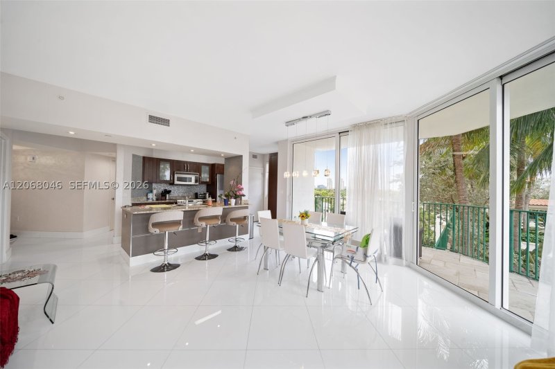 Alquiler de apartamento en Turnberry Village South 610