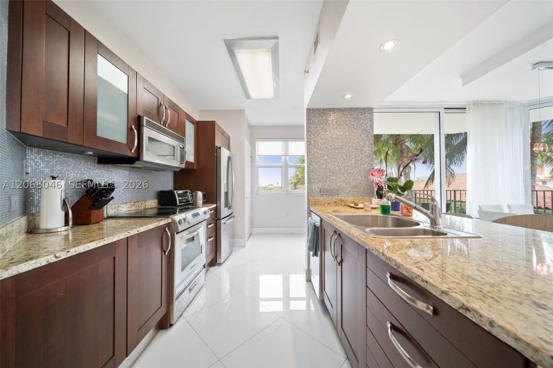 Alquiler de apartamento en Turnberry Village South 610
