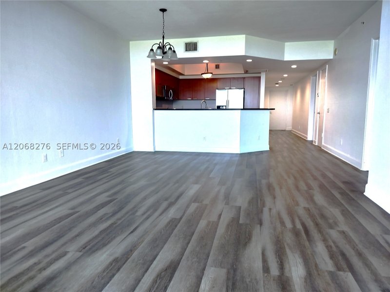 Condo for sale at One Fifty One at Biscayne 1006