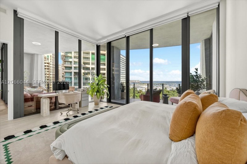 Alquiler de apartamento en Two Park Grove 11B