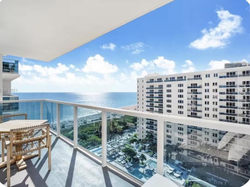 Condo for sale at 1 Hotel & Homes South Beach 1512