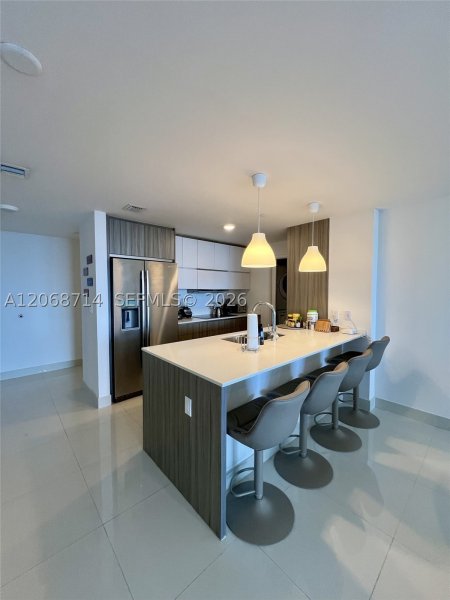 Comprar apartamento no Bay House 1604