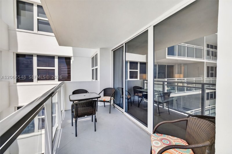 Condo for sale at Parker Plaza Estates 1218