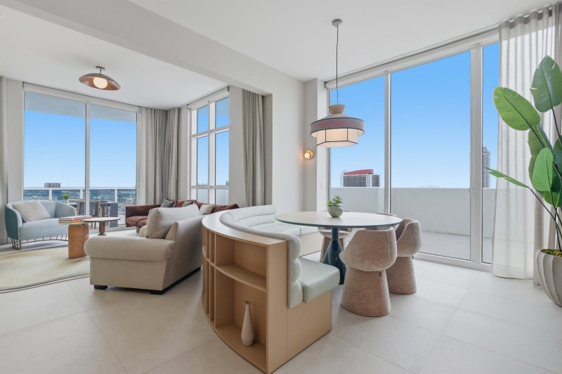Comprar apartamento no Ocean Marine Yacht Club 2408