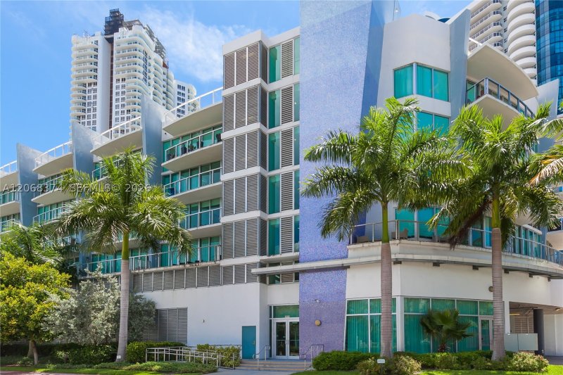 Condo for sale at 63 Nobe 3G