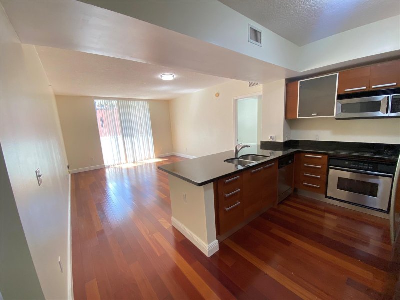 Property photo # 6