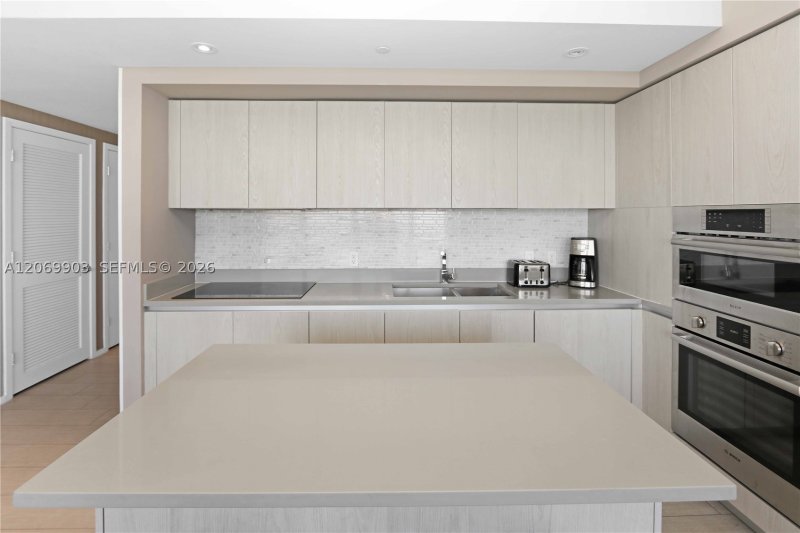 Property photo # 10