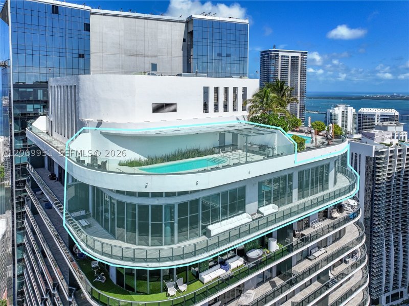 Comprar apartamento no SLS Lux Brickell PH5801