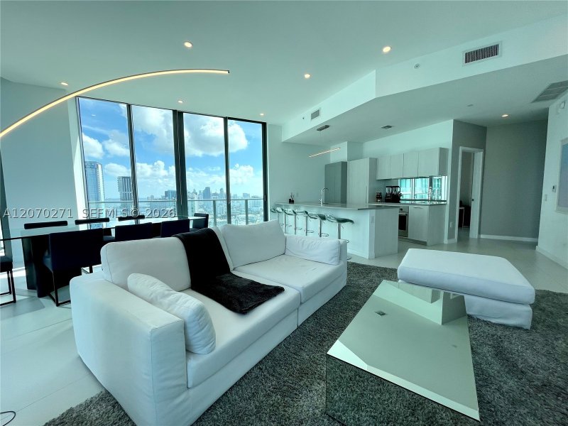 Alquiler de apartamento en Paraiso Bayviews PH4403