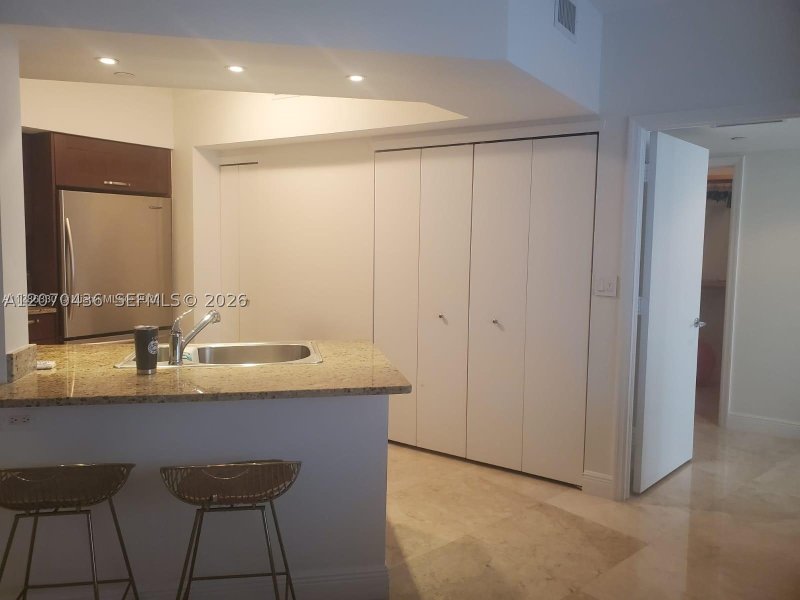 Comprar apartamento en Turnberry Village South 607