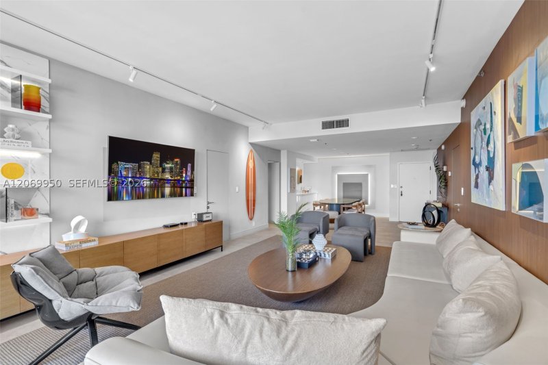 Property photo # 2