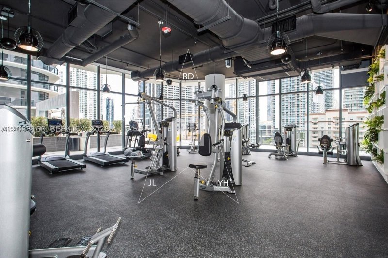 Aluguel de apartamento no Brickell Heights West 1104