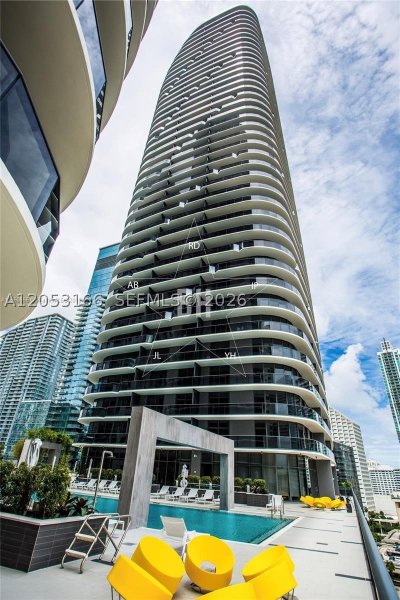 Aluguel de apartamento no Brickell Heights West 1104