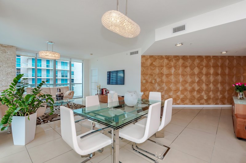 Aluguel de apartamento no Axis on Brickell North Tower MPH3920-