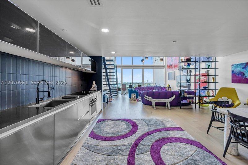 Comprar apartamento en Ten Museum Park 2603