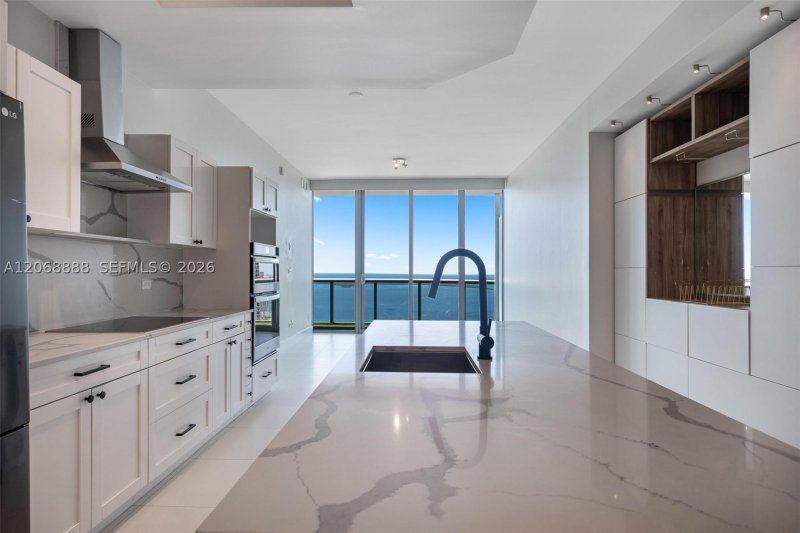 Alquiler de apartamento en Marina Blue 4804