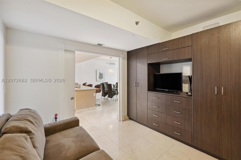 Aluguel de apartamento no Beach Club Two 4303