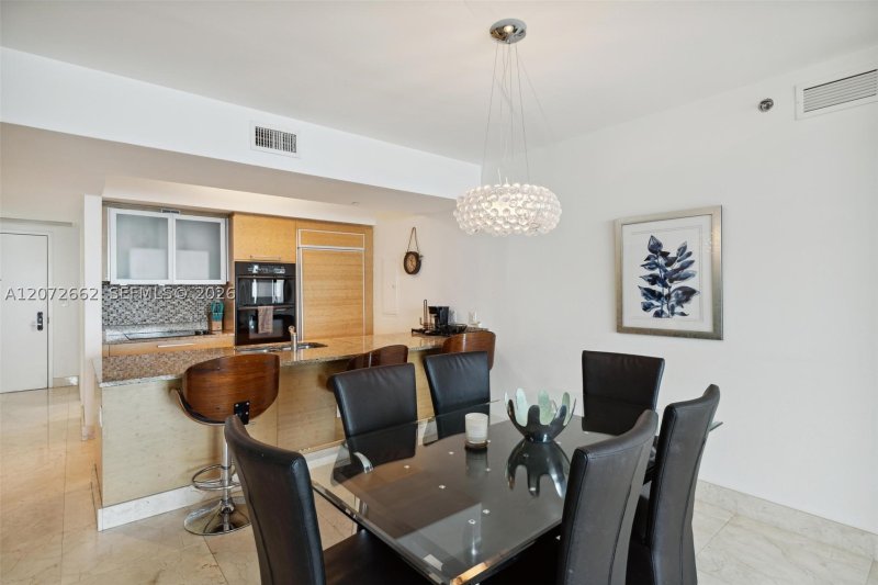 Aluguel de apartamento no Beach Club Two 4303