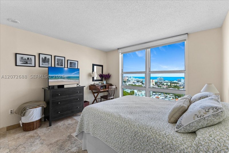 Property photo # 11