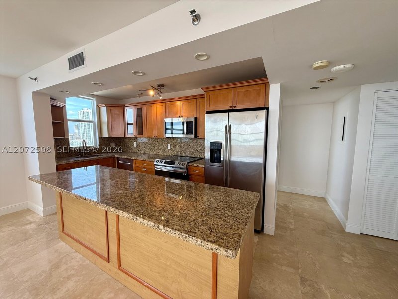 Comprar apartamento no Isola Brickell Key 2016