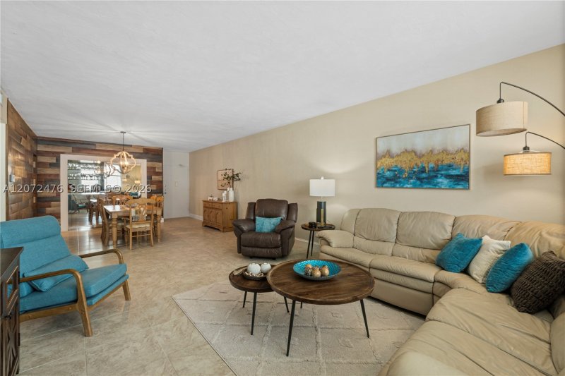 Property photo # 8