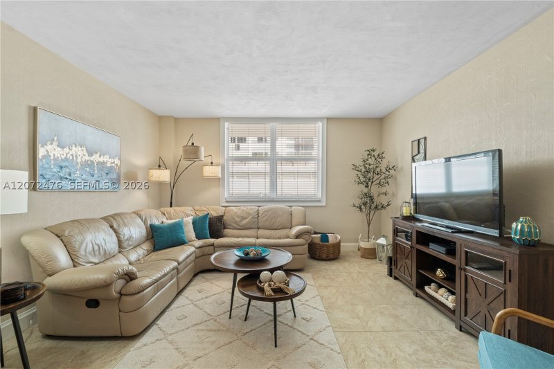 Property photo # 2