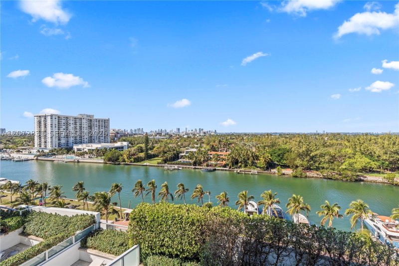 Comprar apartamento no Fontainebleau II 915