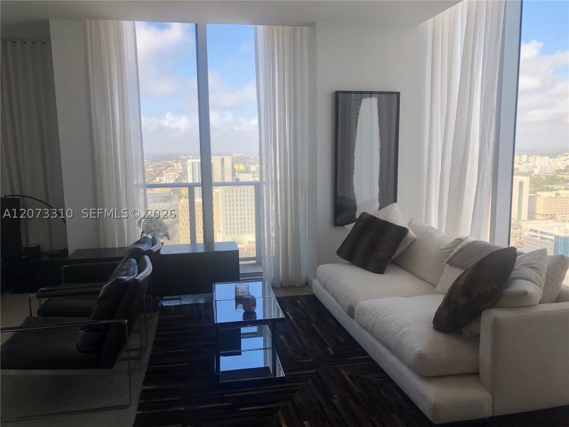 Apartment for rent at Centro Condo PH 10