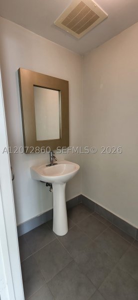 Aluguel de apartamento no Mint at Riverfront 4308