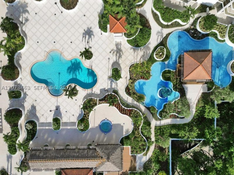 Comprar apartamento no Hamptons West 404