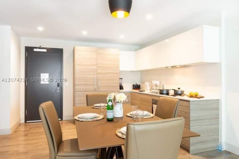Comprar apartamento no Costa Hollywood N423