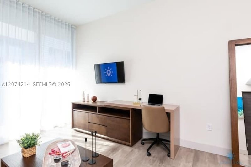 Comprar apartamento no Costa Hollywood N423