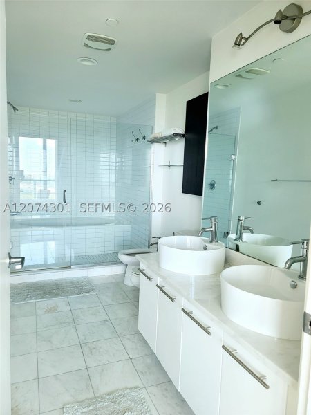 Alquiler de apartamento en Marina Blue 1610