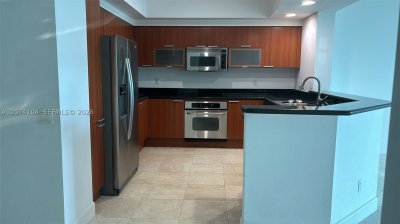 One Fifty One at Biscayne Apt #702