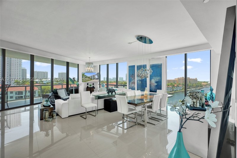 Condo for sale at Echo Aventura 501