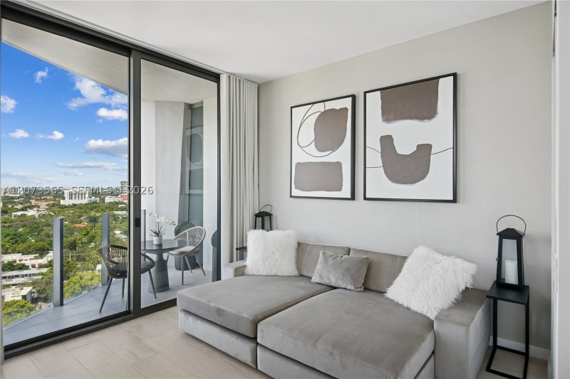 Alquiler de apartamento en Park Grove Club Residences 1908