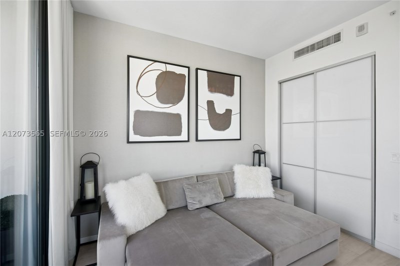 Alquiler de apartamento en Park Grove Club Residences 1908