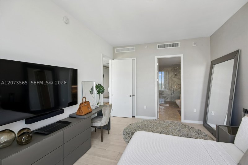 Alquiler de apartamento en Park Grove Club Residences 1908