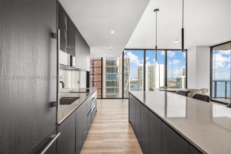 Property photo # 11