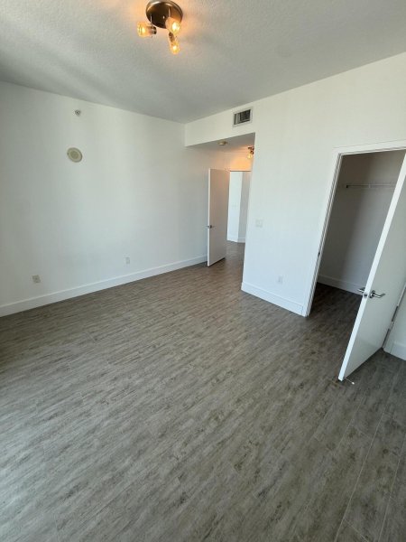 Alquiler de apartamento en Axis on Brickell South Tower 3012-S