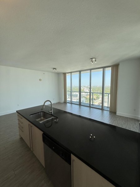 Alquiler de apartamento en Axis on Brickell South Tower 3012-S